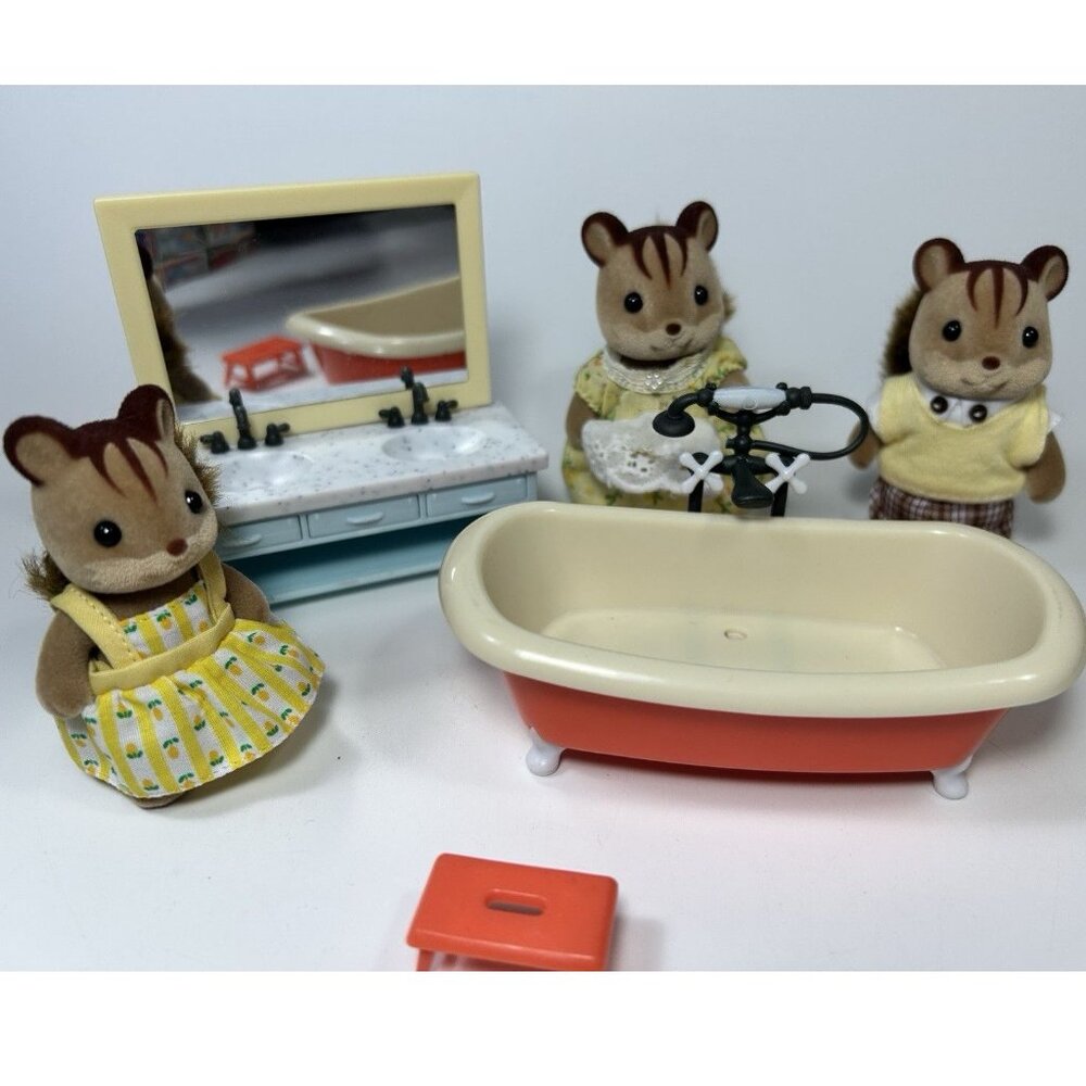 Furbanks uk release squirrels vintage calico critter sylvanian families epoch